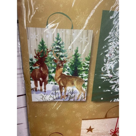 Holiday Style Christmas Value Pack‎ Gift Bags, 6 Ct - Assorted - Picture 3 of 10